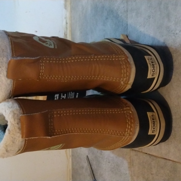 Sorel - Picture 3 of 6